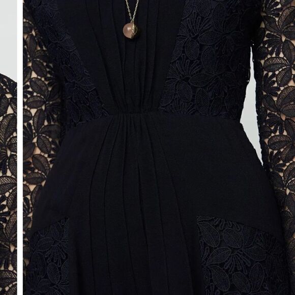 Maje
CREPE AND LACE DRESS - navy - Picture 7 of 7